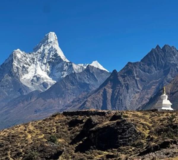 How difficult is Everest high pass trek