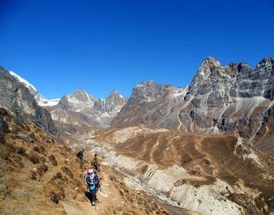 Everest High Pass, Everest 3 pass trek